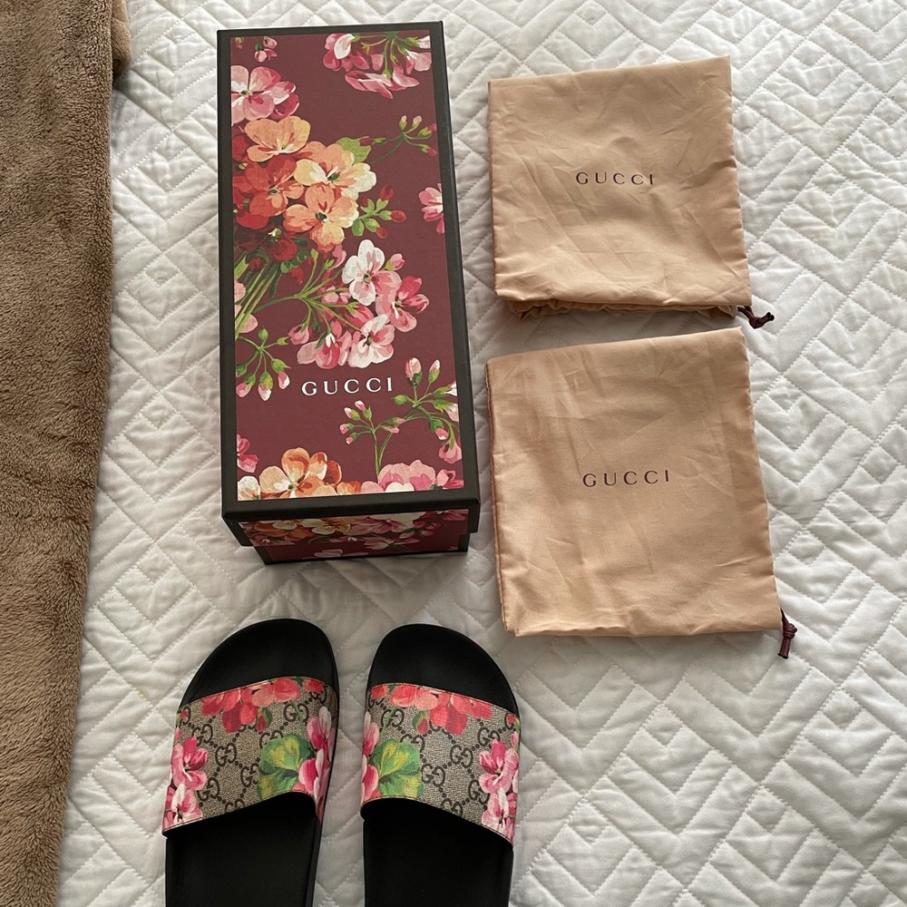 Gucci slides